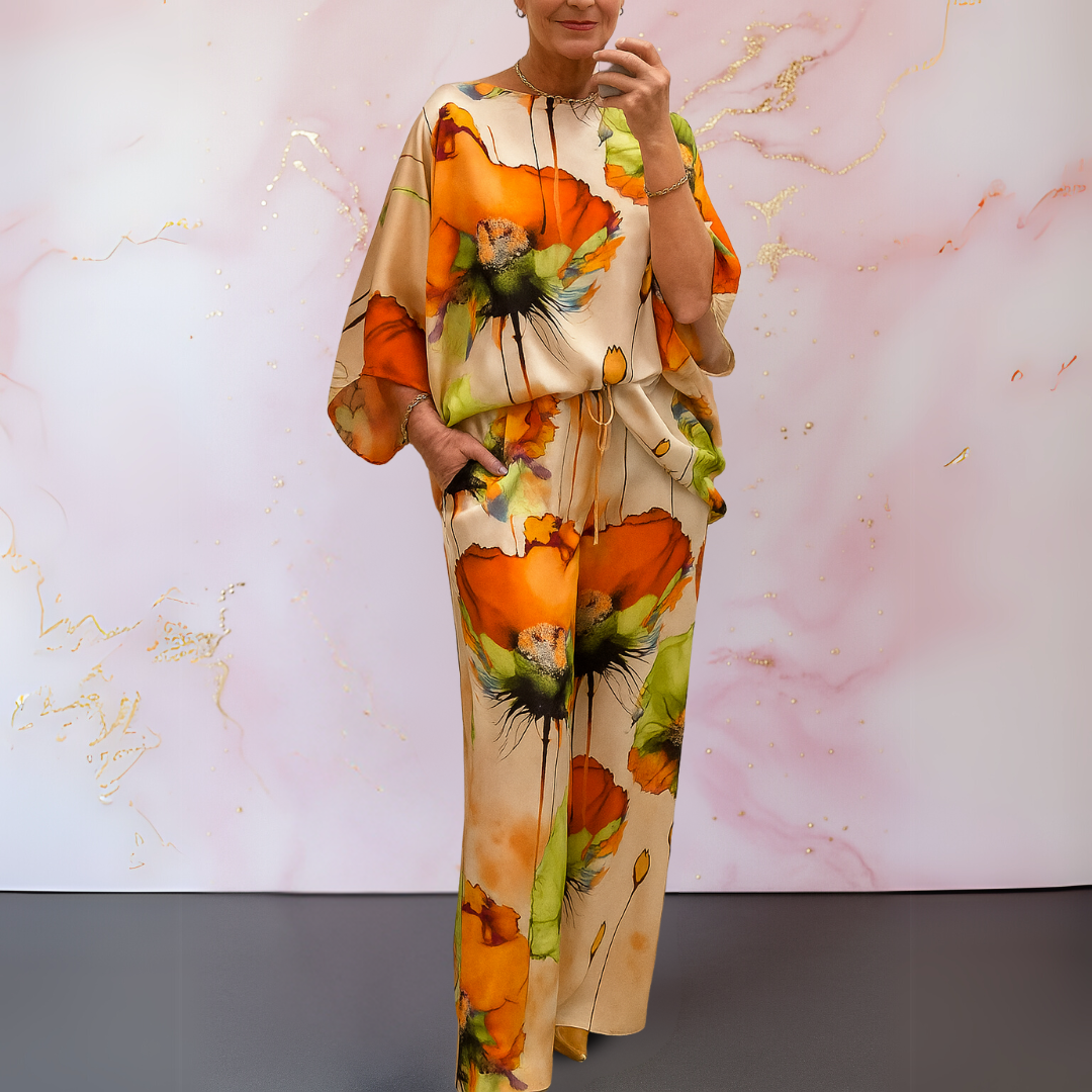 Moniek - Statement Two-Piece Women’s Set