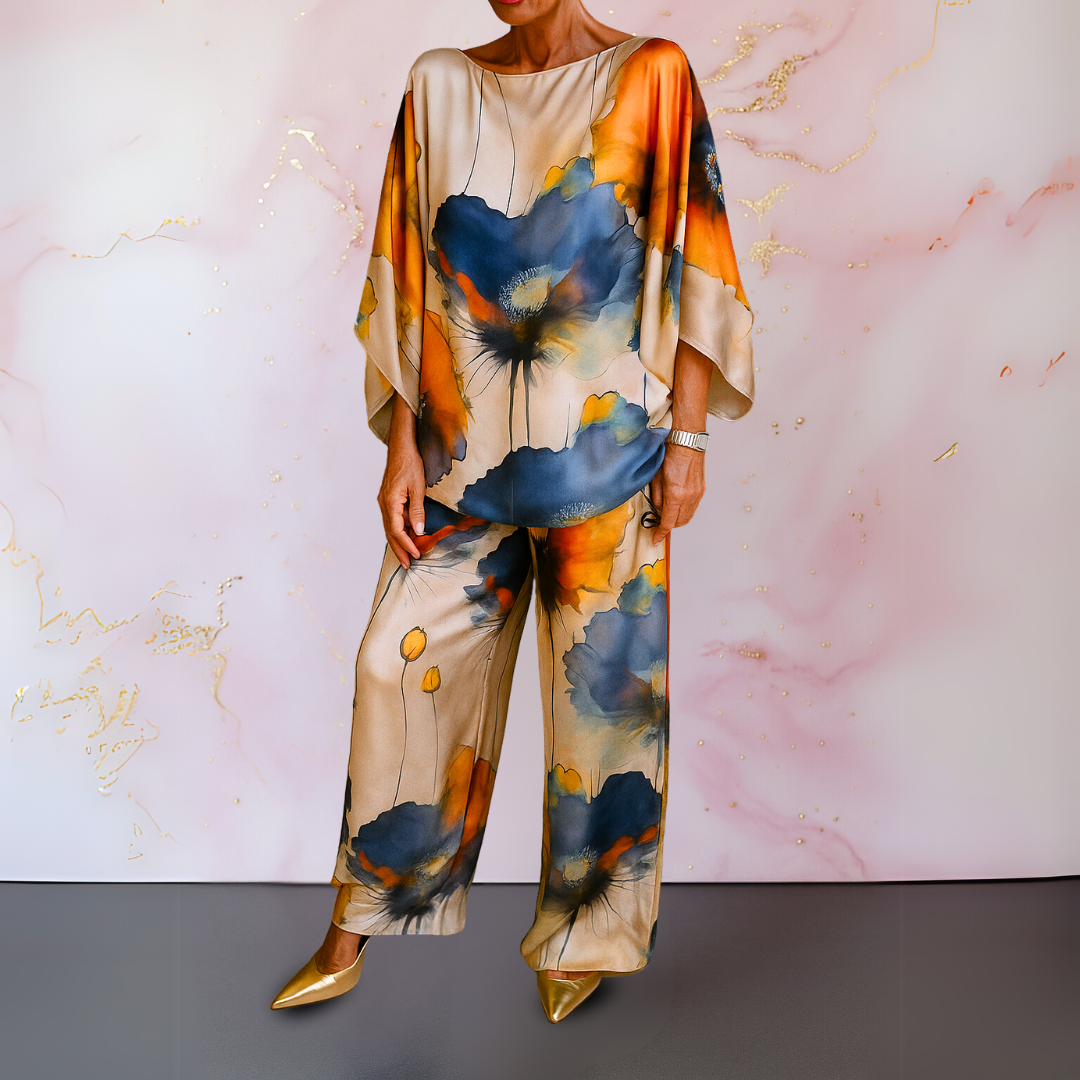 Moniek - Statement Two-Piece Women’s Set