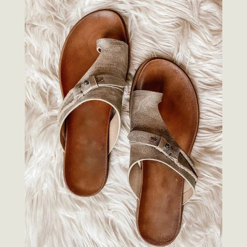 Delia Women’s Slip-On Toe Ring Sandals