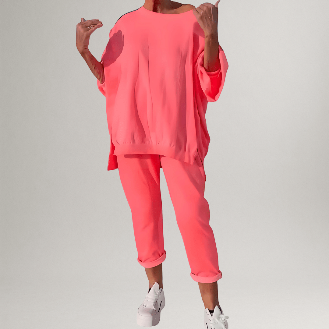 Gianna – Women’s Two-Piece Relaxed Loungewear Set