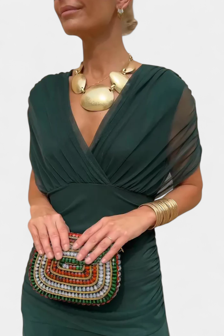 Alondra – Elegant Formal Dress with Off-Shoulder Design