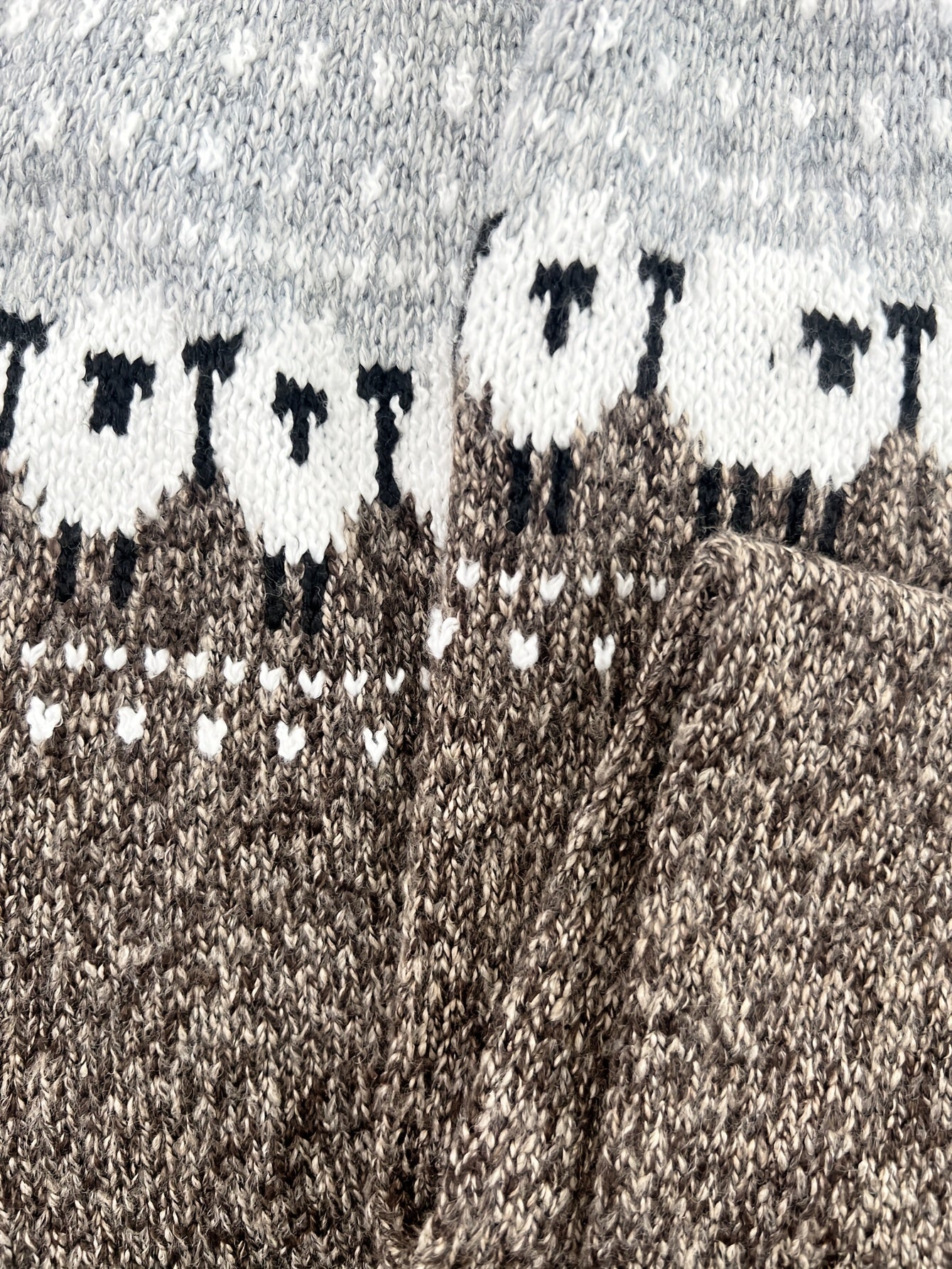 Clara - Nordic Charm Sweater