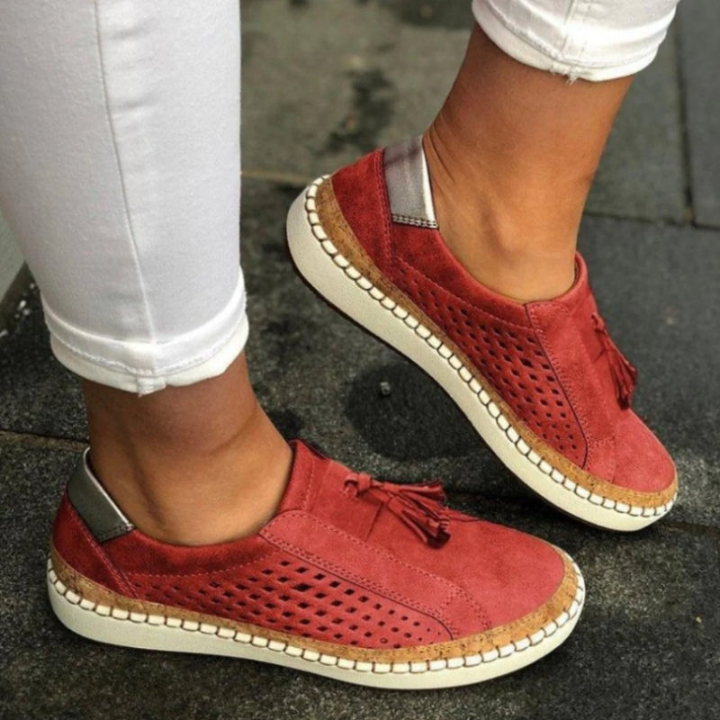 Amara - Lightweight Supportive Perforated Flats
