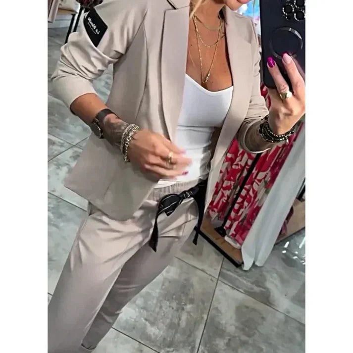 Sofia - Chic Two-Piece Suit Set