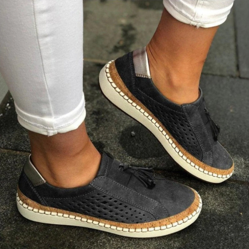 Amara - Lightweight Supportive Perforated Flats