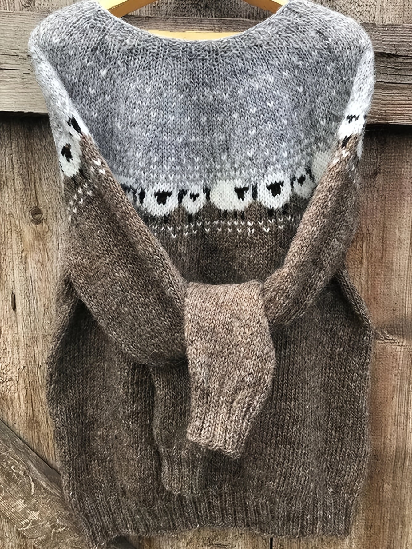 Clara - Nordic Charm Sweater