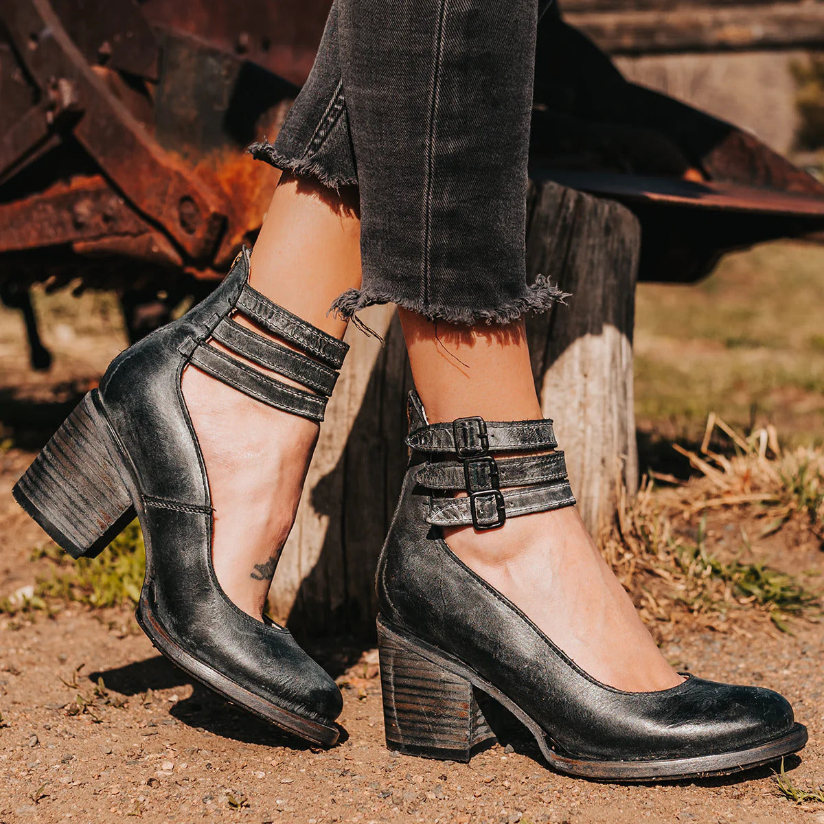 Ginevra - Multi-Strap Heels with Thick Heel