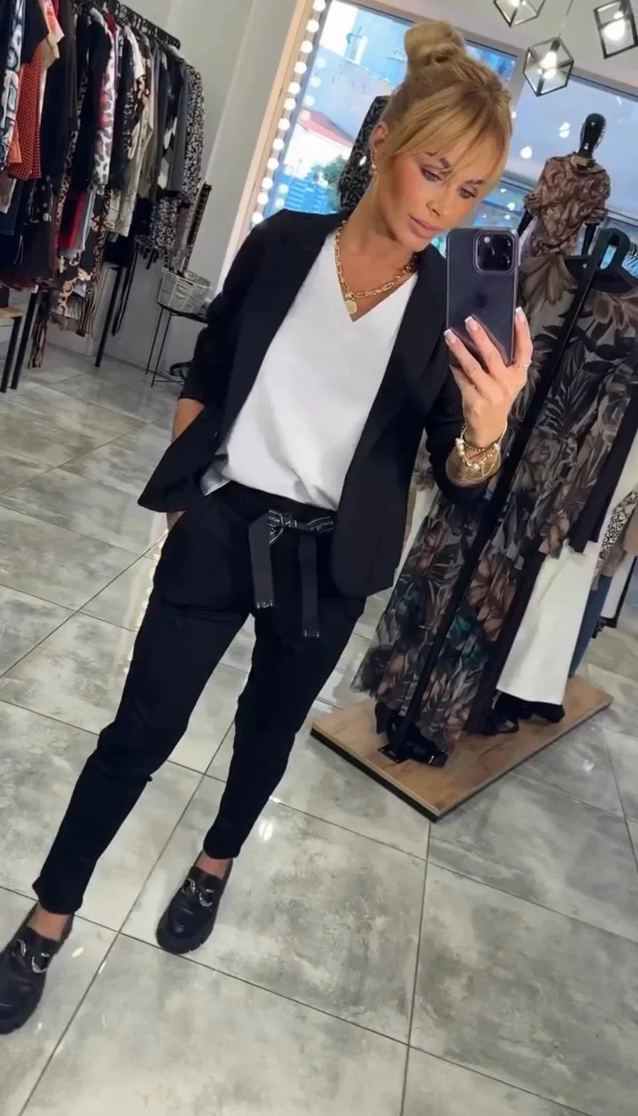 Sofia - Chic Two-Piece Suit Set