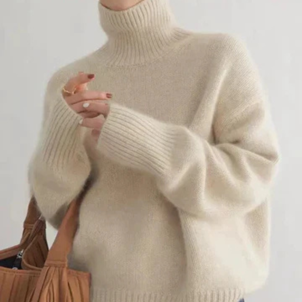 Amaya - Luxe Turtleneck Sweater