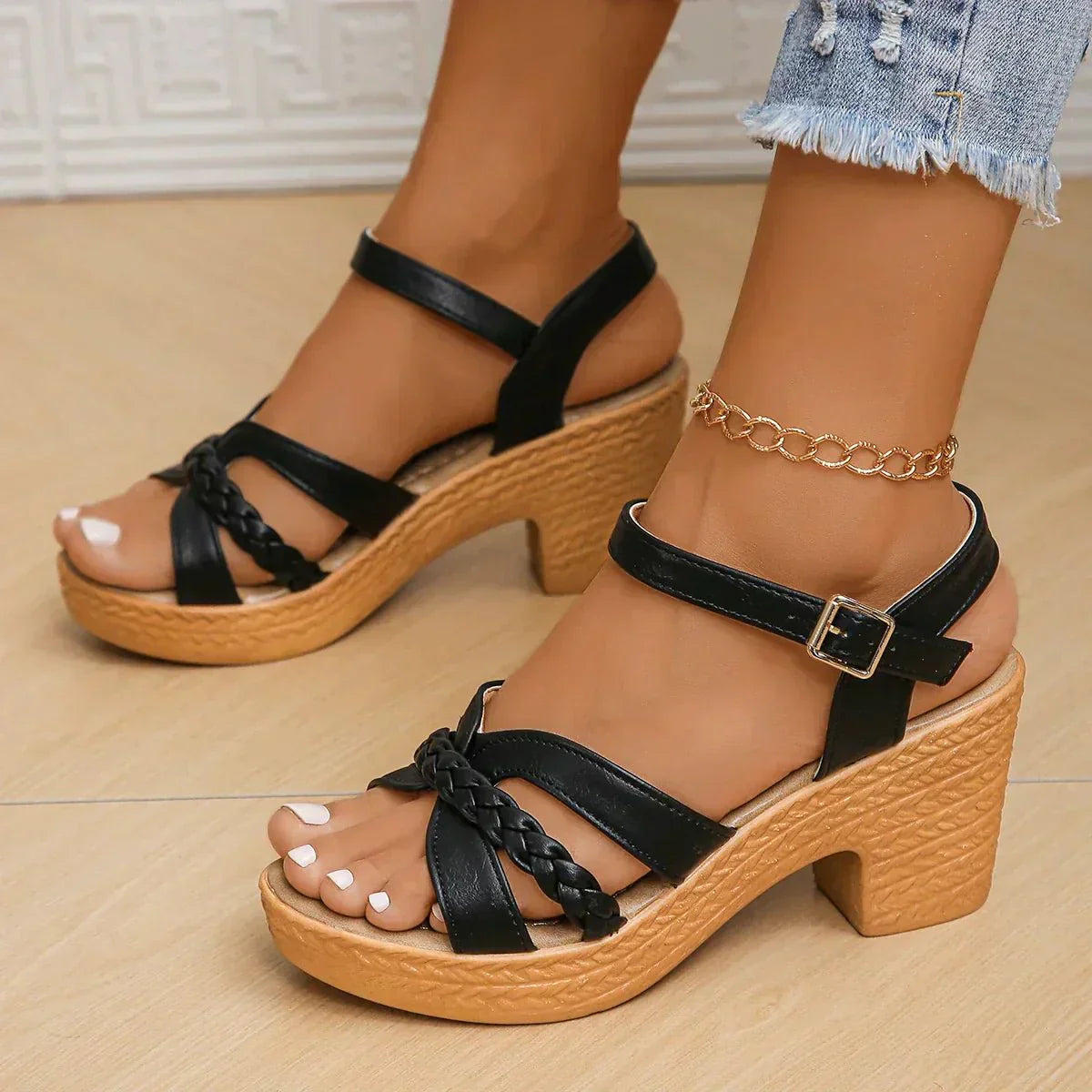 Nerina |  Fashion Sandals