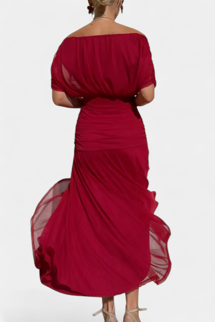 Alondra – Elegant Formal Dress with Off-Shoulder Design