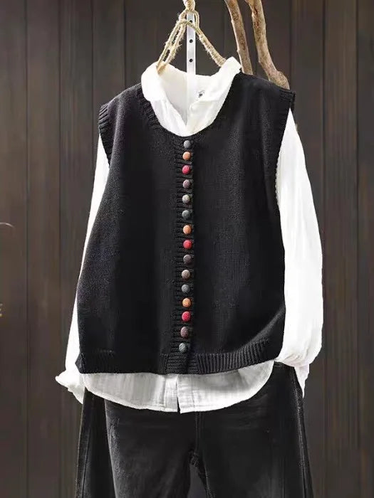 Shirley – Vintage Button Knit Vest