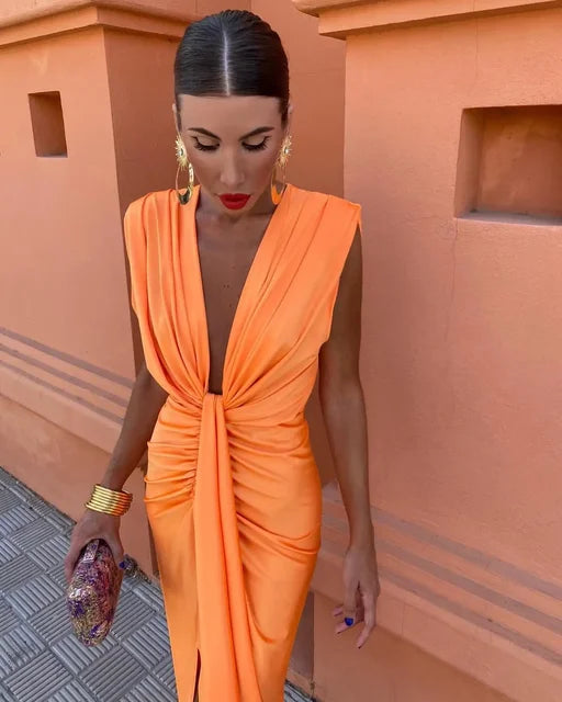 Elaine - Elegant V-Neck Dress