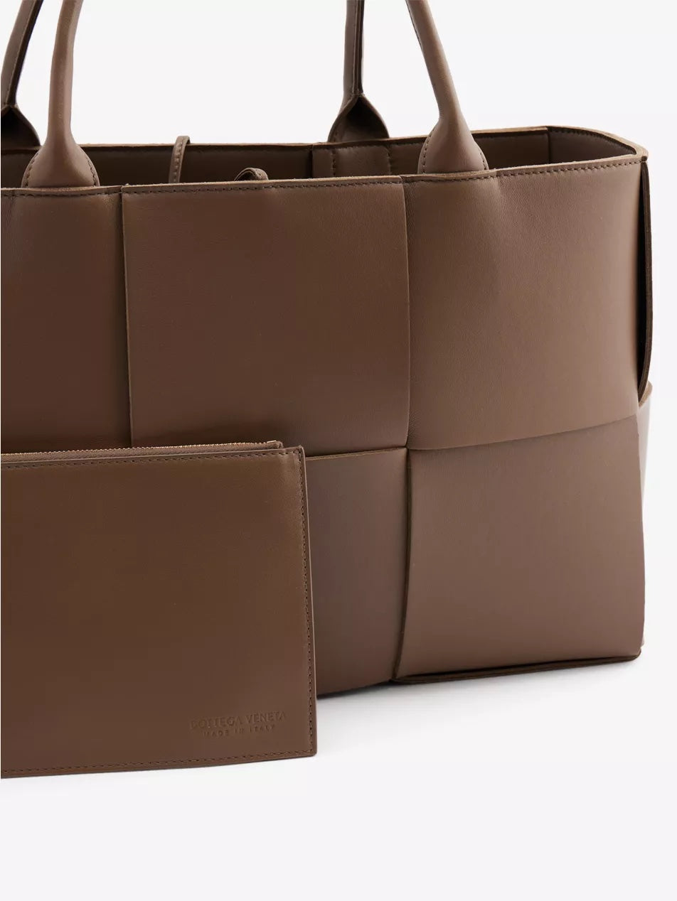 Lily Mae | Serelune Tote Bag
