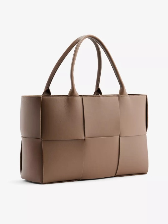Lily Mae | Serelune Tote Bag