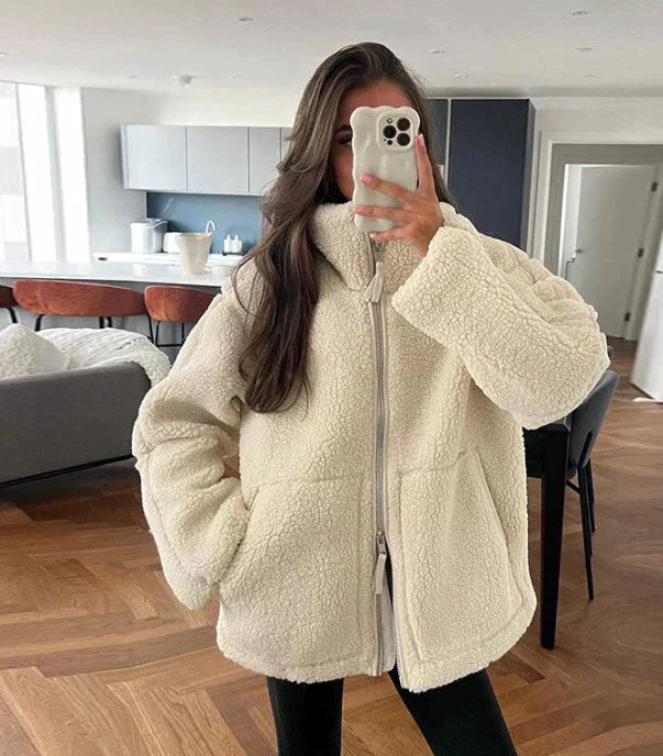 Noelle - Cozy Zip-Up Jacket