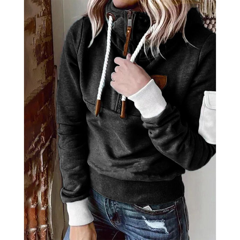 Delaney – Relaxed Fit Hoodie with High Neckline