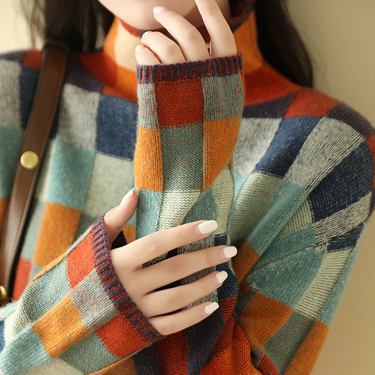 Isla  - Cozy Retro Sweater